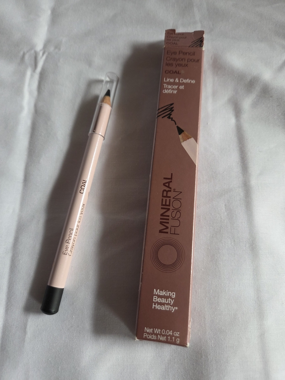 Mineral Fusion Eye Pencil - Coal Black NEW